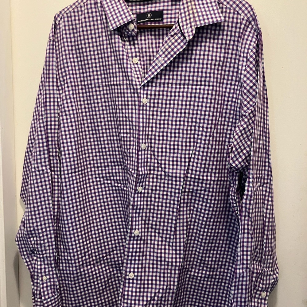 Hart Schaffner Marx Purple and White Casual Button Down Shirt